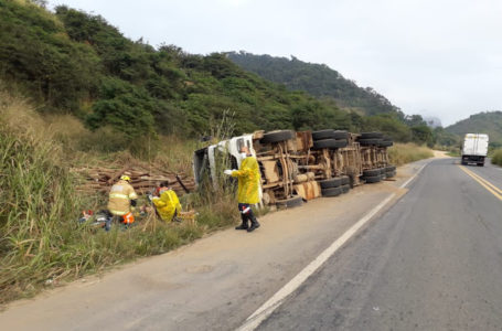 CORPO DE BOMBEIROS E SAMU ATENDEM VÍTIMAS DE ACIDENTE NA BR-116 EM ALÉM PARAÍBA